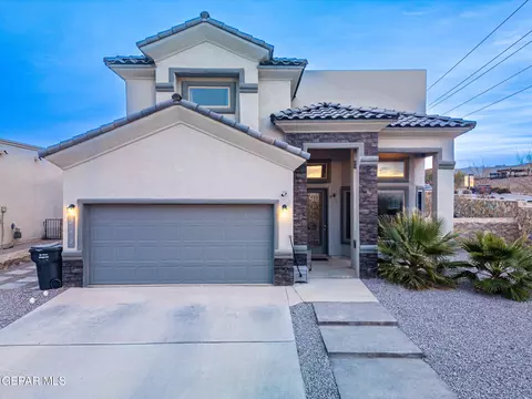 282 Ulshaw St, El Paso, TX 79928