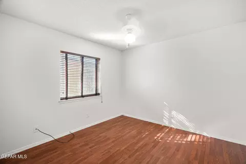 Bedroom - 3324 Harkis Rd, El Paso, TX 79936 photo 5 of 6