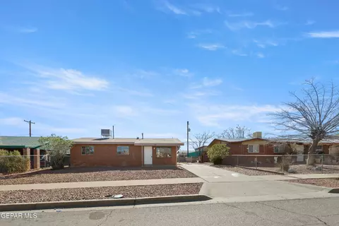 5016 Debeers Dr, El Paso, TX 79924