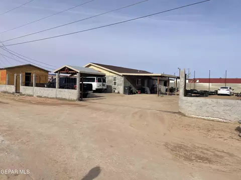 966 Traymore Rd, El Paso, TX 79928
