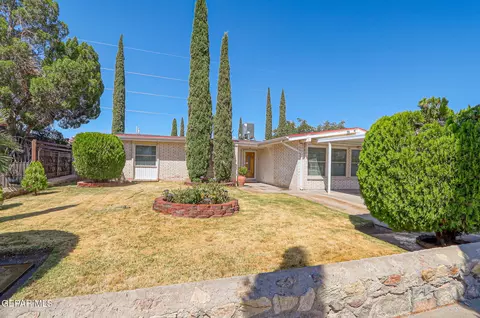 1703 Robert Wynn St, El Paso, TX 79936