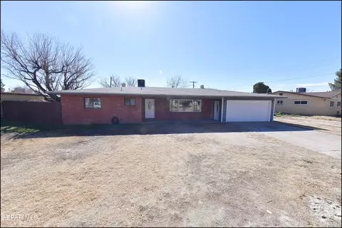 302 Kent Ave, El Paso, TX 79922