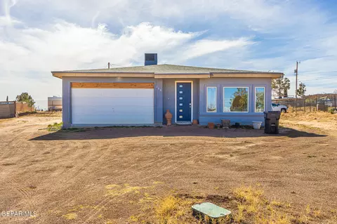133 Lake Mead Ct, El Paso, TX 79928