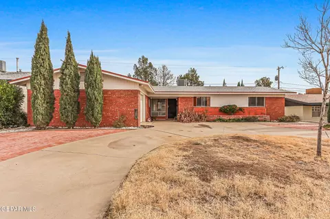 216 Stratus Rd, El Paso, TX 79912