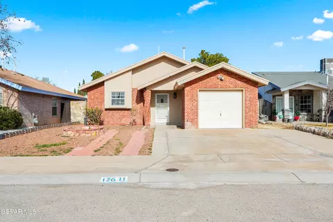 12611 Tierra Norte Rd, El Paso, TX 79938
