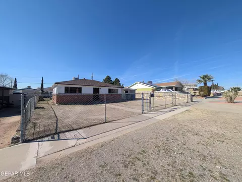 1705 Chelsea St, El Paso, TX 79903
