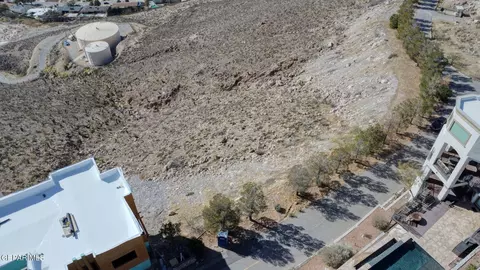 11 Apache Crest Dr, El Paso, TX 79902 photo 7
