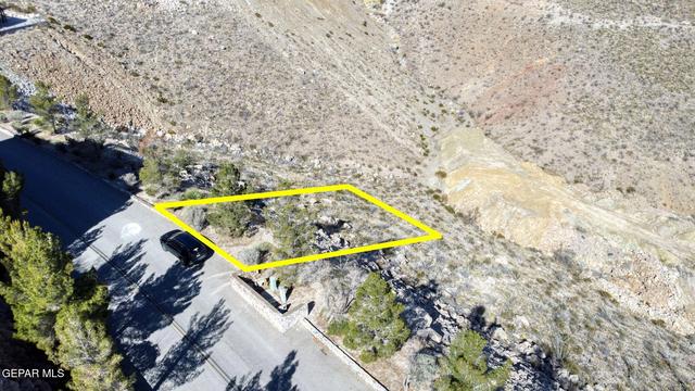 36 Sierra Crest Dr, El Paso, TX 79902