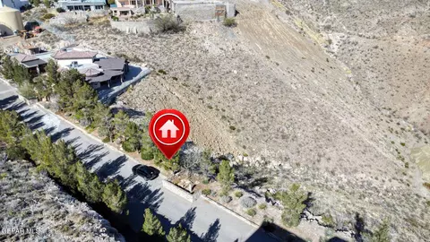 40 Sierra Crest Dr, El Paso, TX 79902