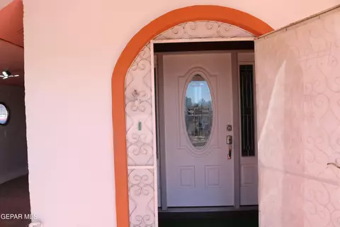 Entry Way - 19227 Tornillo Ave, Tornillo, TX 79853 photo 1 of 7