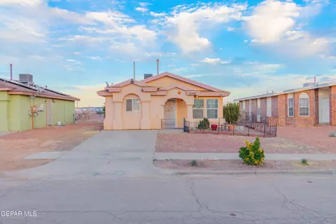 10984 Northampton St, El Paso, TX 79934