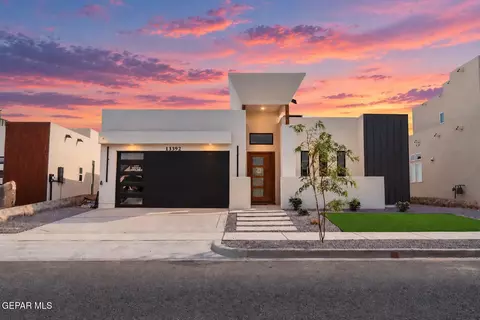 13392 Emerald Glass Dr, Horizon City, TX 79928
