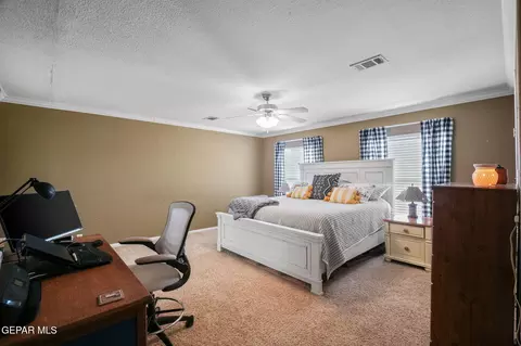 Bedroom - 12435 Sugden Rd, Clint, TX 79836 photo 2 of 6