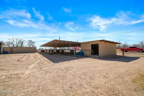 Exterior - 12435 Sugden Rd, Clint, TX 79836 photo 8 of 8