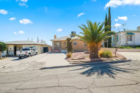 2610 Frankfort Ave, El Paso, TX 79930
