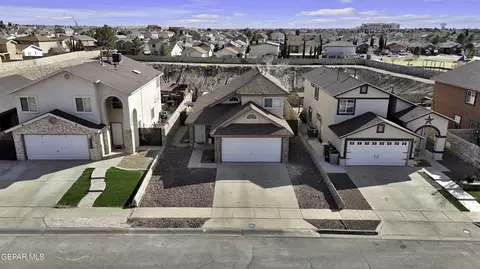 12340 Tierra Laguna Dr, El Paso, TX 79938
