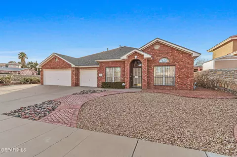 1351 Wyatt Earp St, El Paso, TX 79936