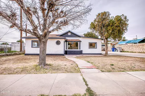 1111 Radford St, El Paso, TX 79903