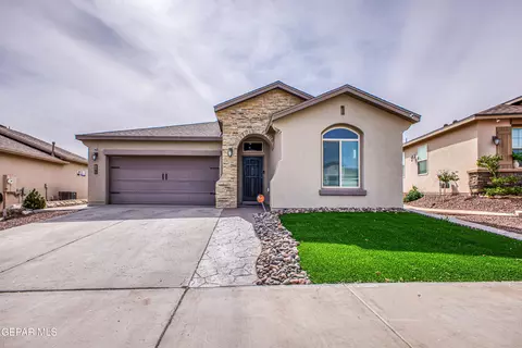 891 Cedar Park Ave, Santa Teresa, NM 88008