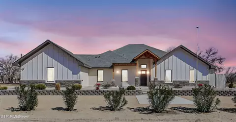 12329 Sugden Rd, Clint, TX 79836
