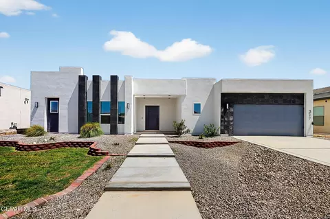 317 Rio De Jazmin Cir, El Paso, TX 79932