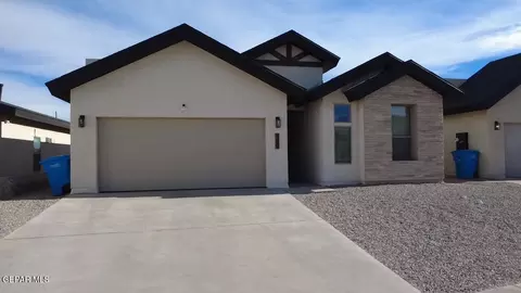 980 Barbara Ave, Socorro, TX 79927