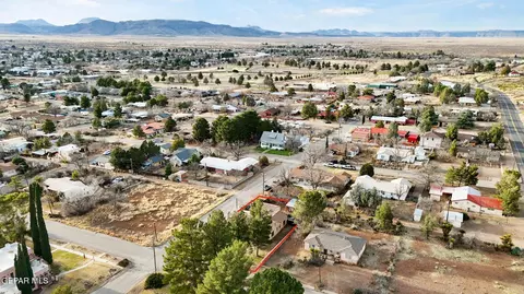 View/Area - 901 E Avenue B, Alpine, TX 79830 photo 2 of 2