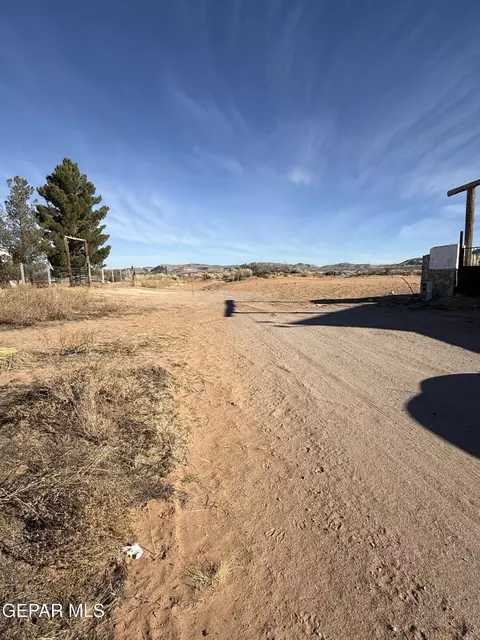 tbd Brahma Pl, El Paso, TX 79938