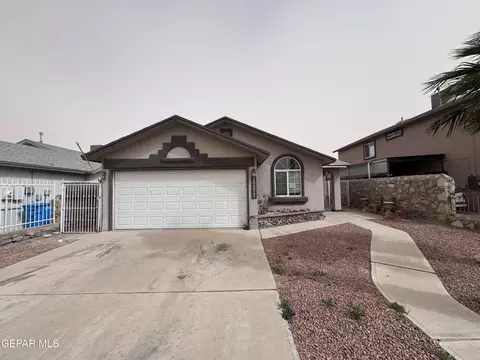 10277 Valle Suave Dr, Socorro, TX 79927