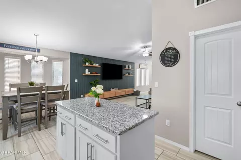 Kitchen - 15008 Method Ave, El Paso, TX 79938 photo 4 of 6