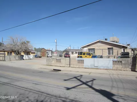 8907 Old County Dr #3456910, El Paso, TX 79907