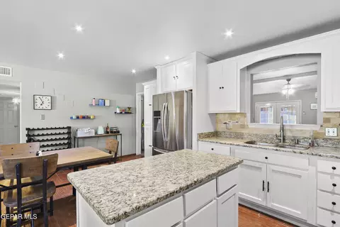 702 Cedar St, Anthony, TX 79821 photo 20