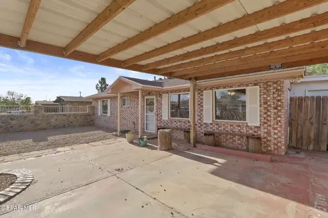 702 Cedar St, Anthony, TX 79821 photo 7