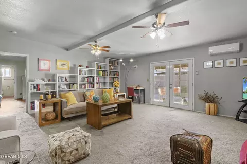 702 Cedar St, Anthony, TX 79821 photo 8