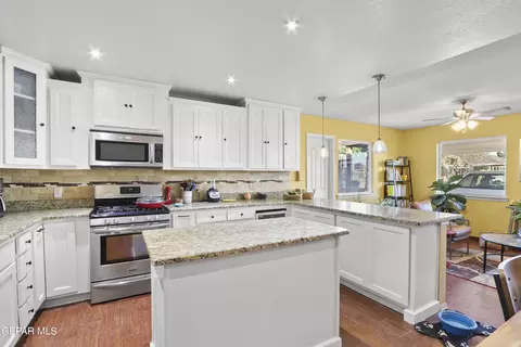702 Cedar St, Anthony, TX 79821 photo 12