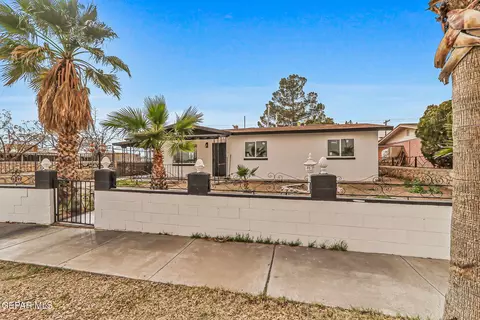 669 Encino Dr, El Paso, TX 79905