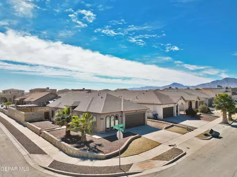 7212 Copper Town Dr, El Paso, TX 79934