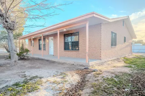 11640 Peters Rd, Socorro, TX 79927