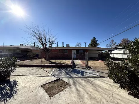 2801 Hawick Rd, El Paso, TX 79925