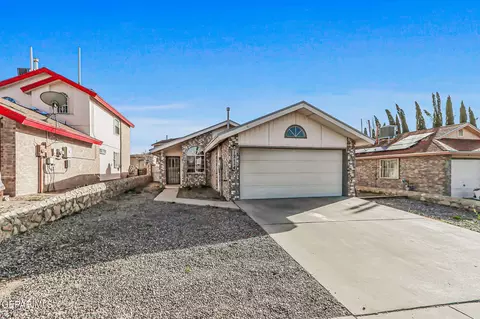 12114 Saint Cassian Dr, El Paso, TX 79936