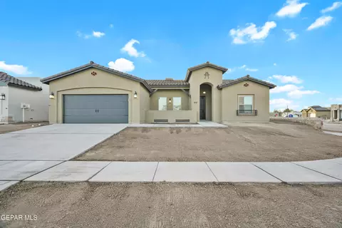 1929 Concho Ct, El Paso, TX 79911