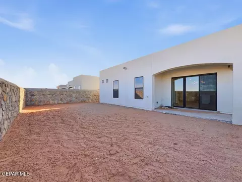 3872 Reliance St, El Paso, TX 79938