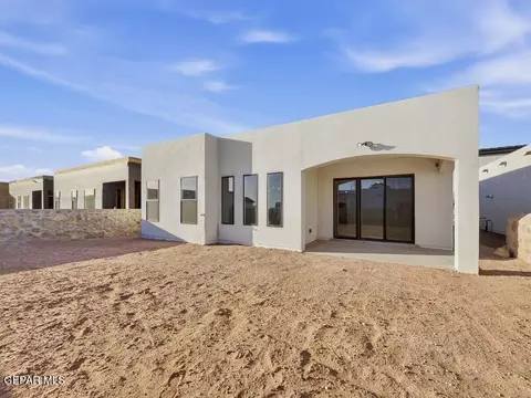 15244 Resolve Dr, El Paso, TX 79938