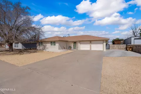 9013 Cosmos Ave, El Paso, TX 79925