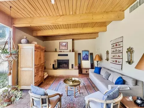 Living - 520 Blacker Ave, El Paso, TX 79902 photo 3 of 11