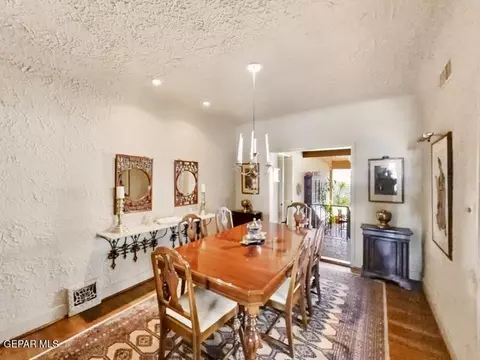 Dining - 520 Blacker Ave, El Paso, TX 79902 photo 1 of 5