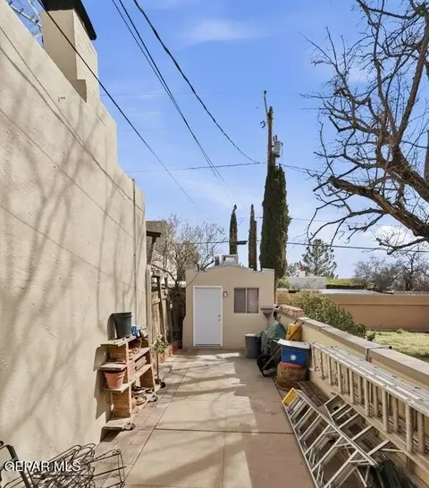 Exterior - 520 Blacker Ave, El Paso, TX 79902 photo 13 of 21