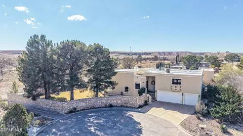 204 Morning Star Rd, Santa Teresa, NM 88008