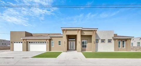 15031 Hinojos Ave, El Paso, TX 79938