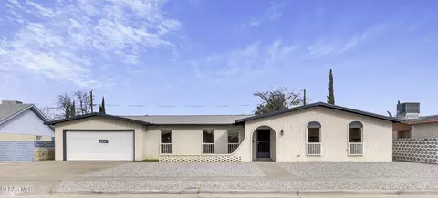 9325 W H Burges Dr, El Paso, TX 79925